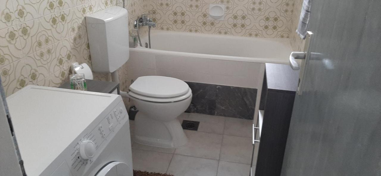 Apartment Biskupovic 杜基拉特 外观 照片
